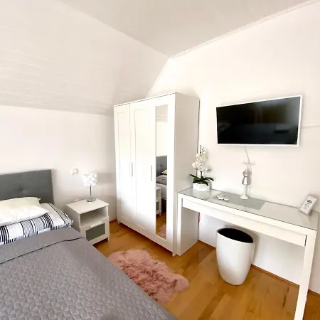 Do-Ti Apartmanhaz Balatonlelle Exteriér fotografie