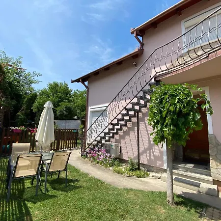 Do-Ti Apartmanhaz Balatonlelle Exteriér fotografie