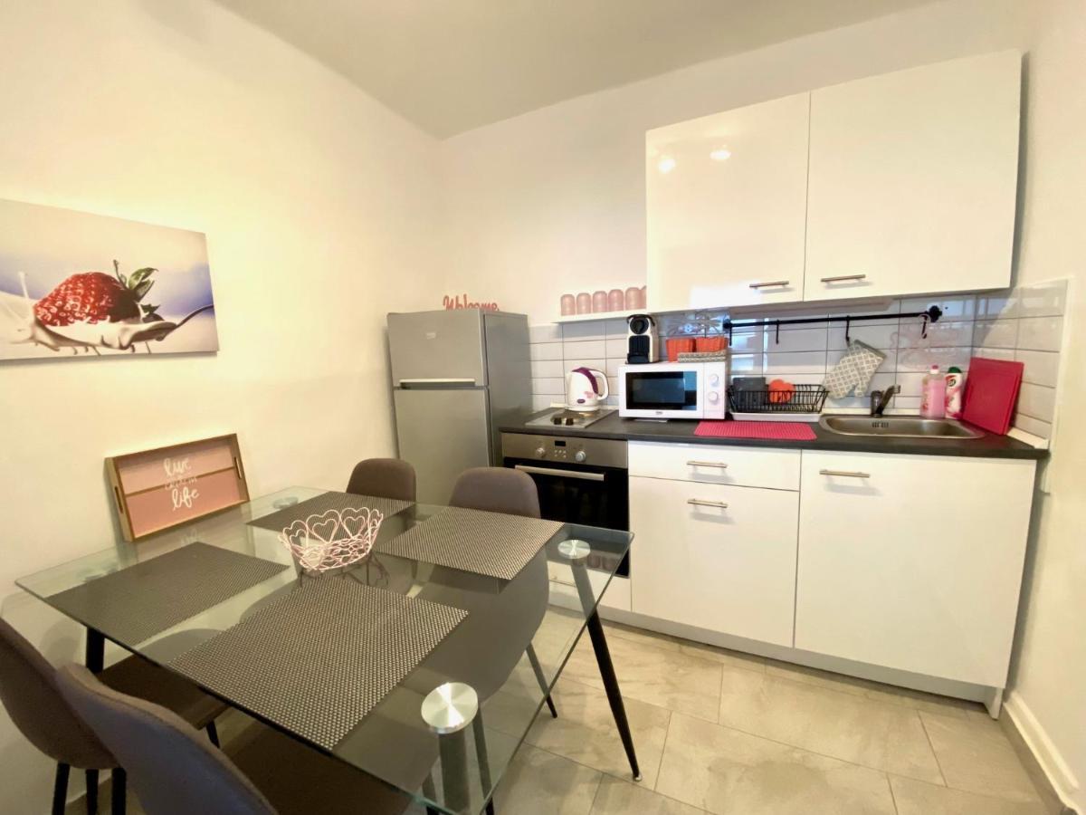 Do-ti Apartmanhaz *