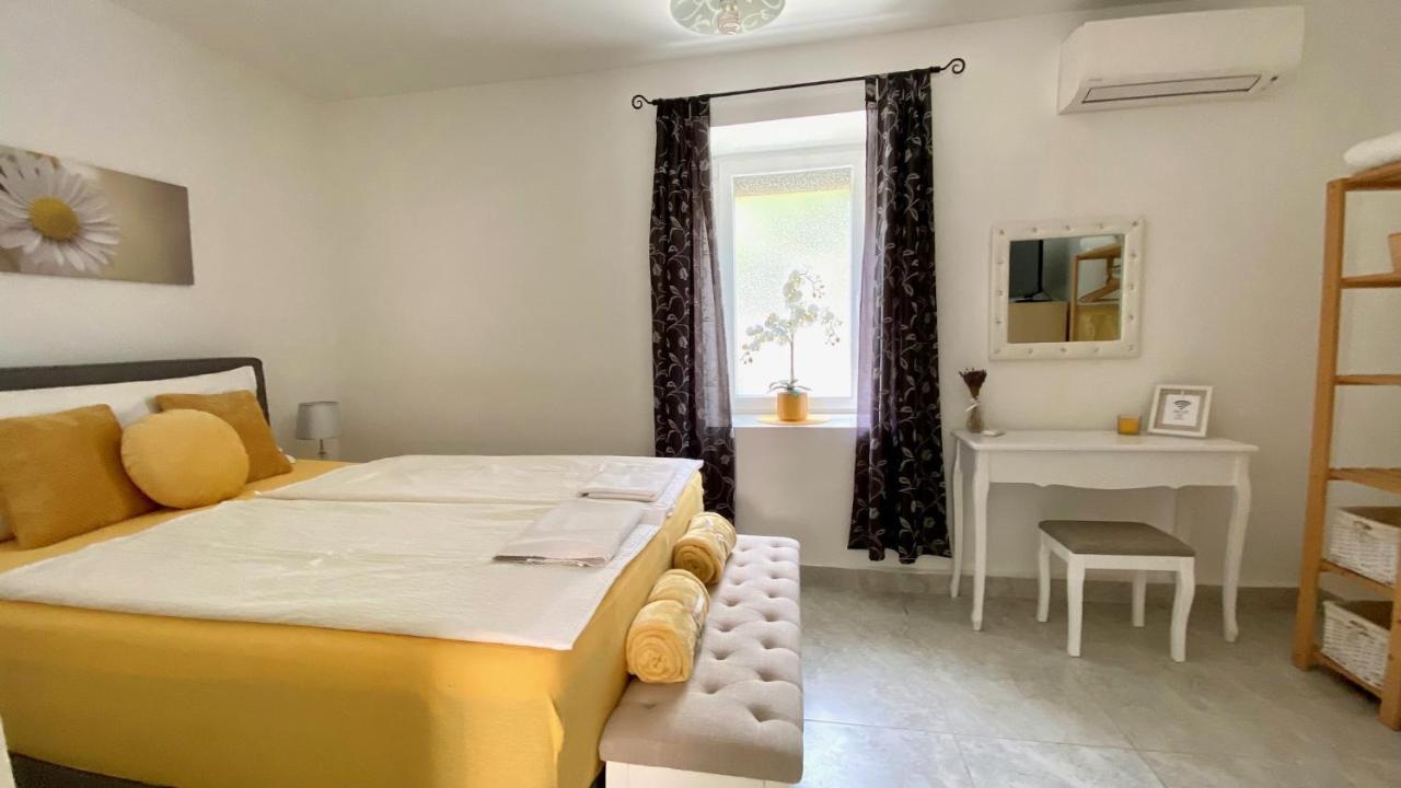 Do-ti Apartmanhaz * Balatonlelle