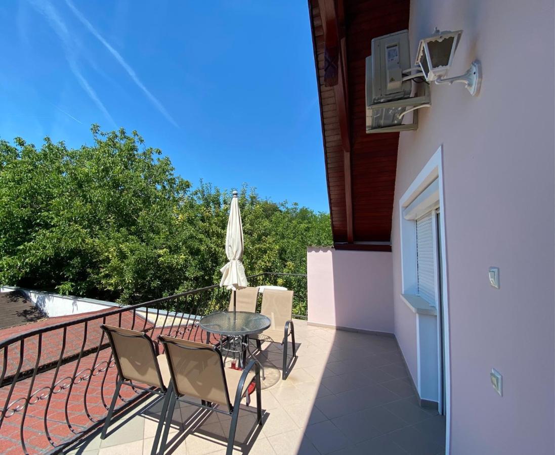 Do-ti Apartmanhaz Apartment Balatonlelle