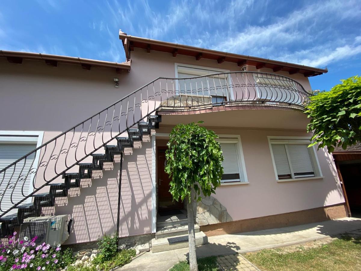 Do-ti Apartmanhaz Apartment *
