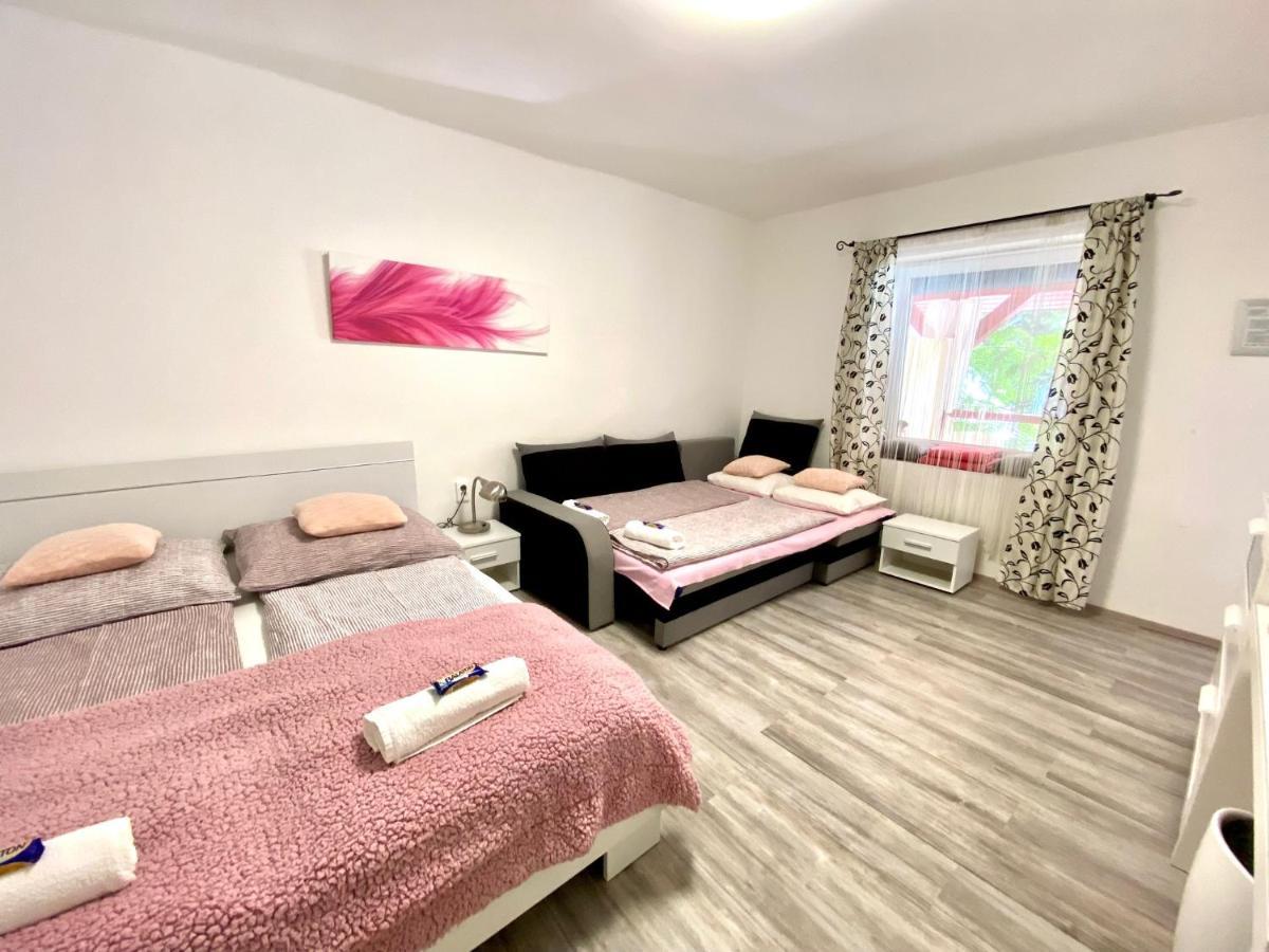 Do-ti Apartmanhaz *