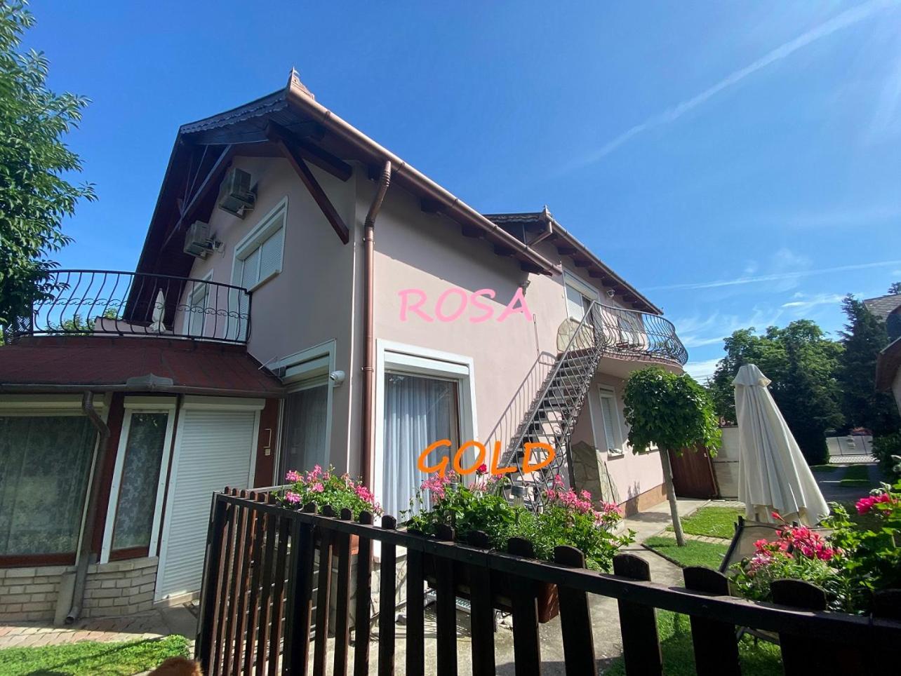 Do-ti Apartmanhaz * Balatonlelle